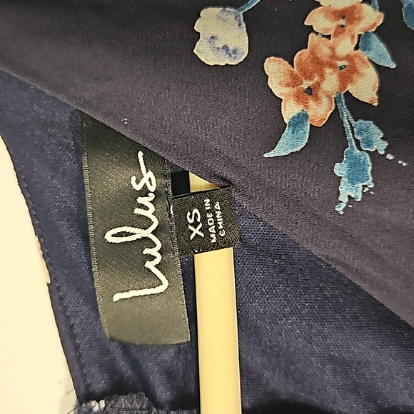 Lulu's size xs dress - Picture 2 of 8